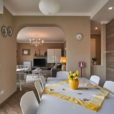 Anna By Interhome Feriehus Luino
